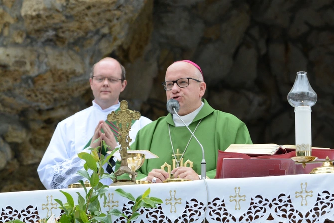 Pielgrzymka Dzieci do Babci Anny