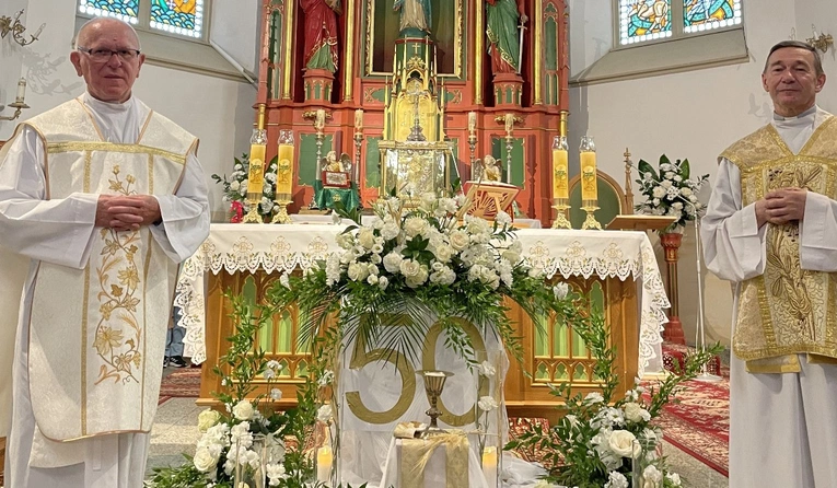 Mszę św. sprawowali ks. Józef Tępiński i ks. Adam Płuciennik.
