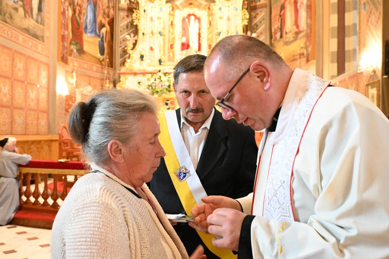 Z błogosławieństwem lurdzkim