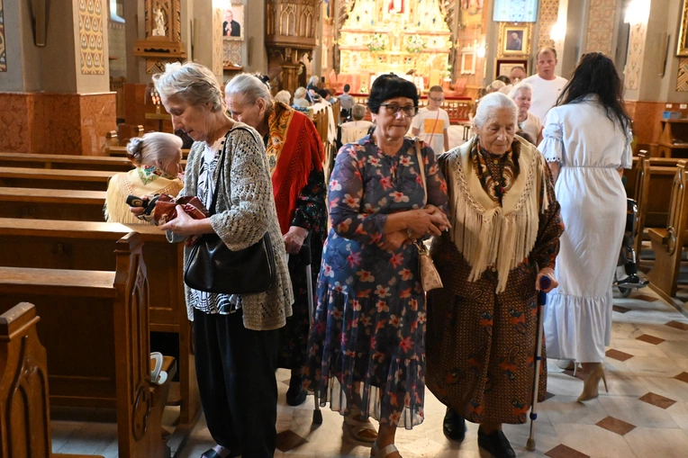 Z błogosławieństwem lurdzkim