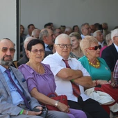 Przez ponad wiek szkołę w Gołotczyźnie opuściło kilkanaście tysięcy absolwentów.