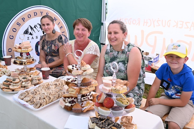 Tak się bawią góralskie rodziny!