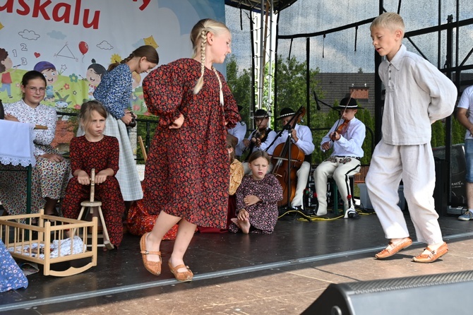 Tak się bawią góralskie rodziny!