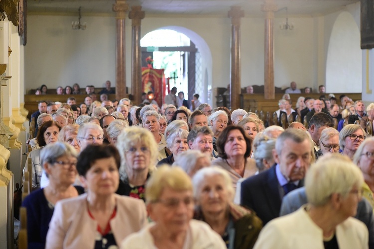 Bisztynek. Odpust ku czci Najdroższej Krwi Chrystusa