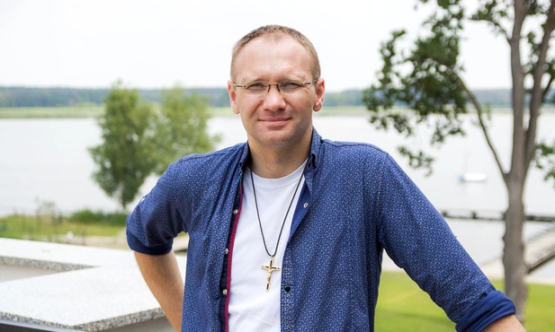 O. Maniura: Młodzi przyjeżdżają na Festiwal Życia, bo znajdują tu żywą wspólnotę Kościoła