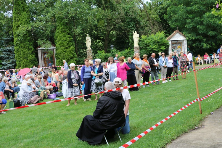 Obory. Ogólnopolskie spotkanie rodziny karmelitańskiej