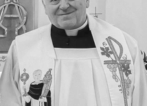 Był proboszczem parafii św. Jacka w Sośnicy od 2003 roku.
