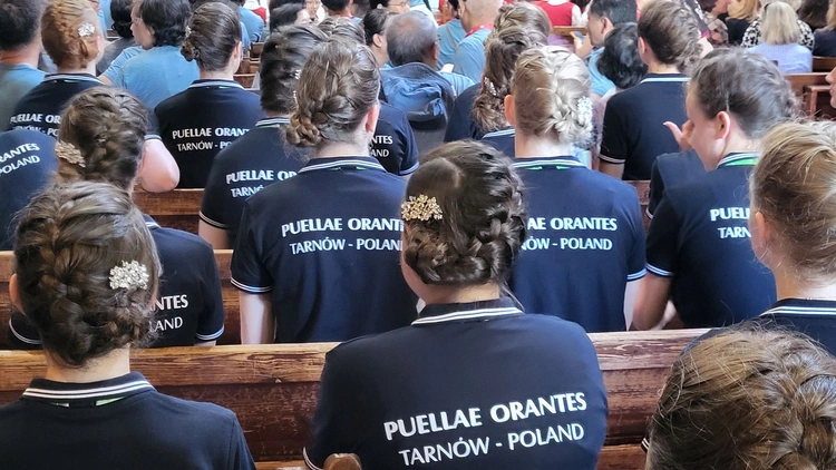 Puellae Orantes w Prowansji