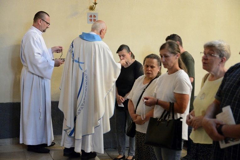 Przyjęcie szkaplerza karmelitańskiego