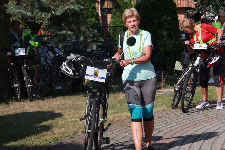 Początek II Rowerowej Pielgrzymki Tarnowskiej