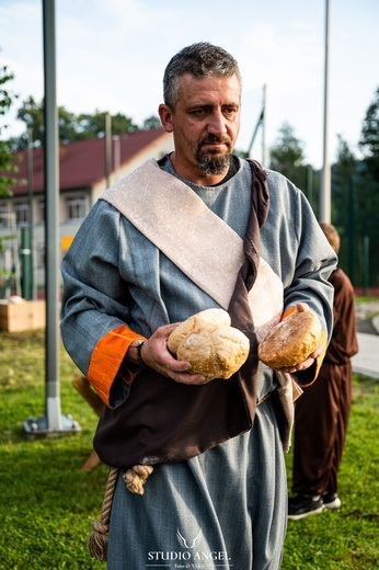 Skrzydlna. Misterium tajemnic światła