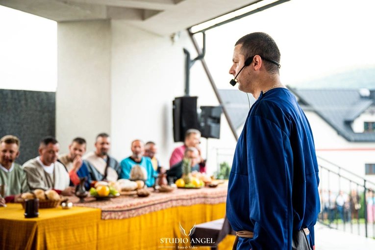 Skrzydlna. Misterium tajemnic światła