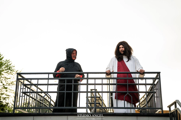 Skrzydlna. Misterium tajemnic światła