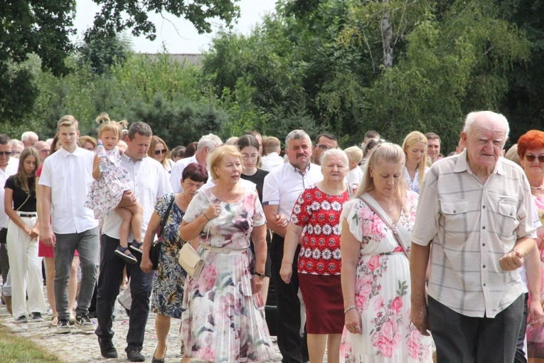 Strzelce Wielkie. Odpust z Ulmami