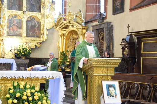 Modlitwa za beatyfikację ks. Romana Kotlarza w Szydłowcu