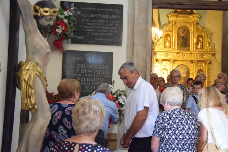 Modlitwa za beatyfikację ks. Romana Kotlarza w Szydłowcu