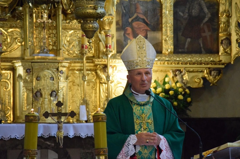 Modlitwa za beatyfikację ks. Romana Kotlarza w Szydłowcu