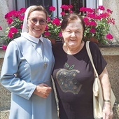 	Inicjatorka pomocy  dla Boliwii Maria Froncz wraz z s. Katarzyną Kociołek.