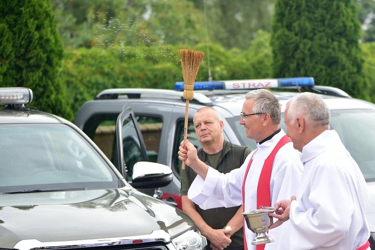 W nadziei na szczęśliwą drogę