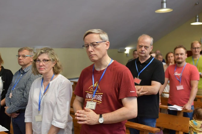 W Rokitnie trwa sesja o pilotowaniu kręgów Domowego Kościoła