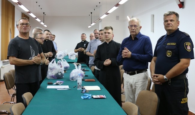 W spotkaniu udział wzięli przewodnicy kolumn radomskich i przedstawiciele Straży Miejskiej.