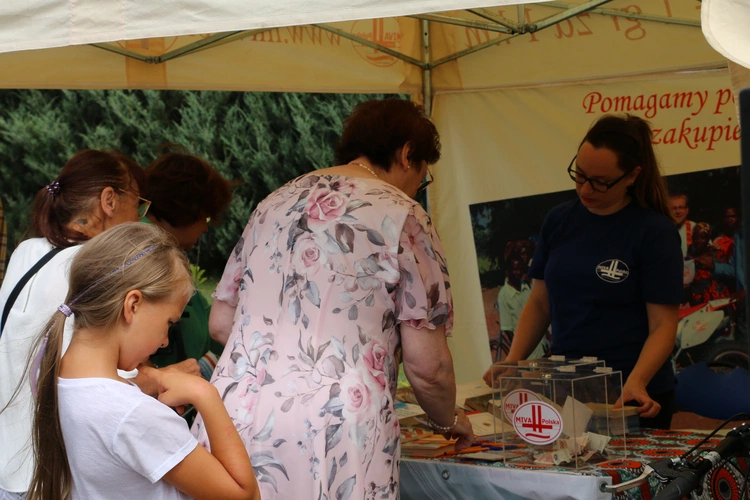Płock. Piknik ze św. Krzysztofem i misjami