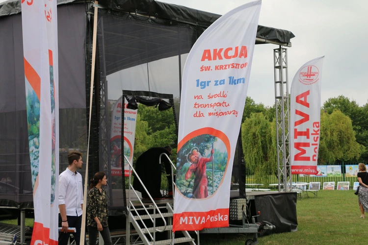 Płock. Piknik ze św. Krzysztofem i misjami