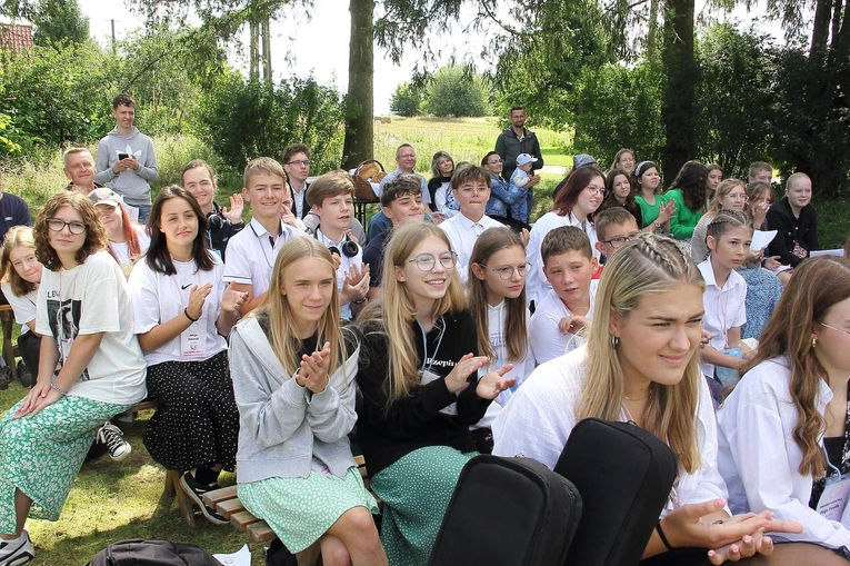 Scenki odgrywane na dniu wspólnoty
