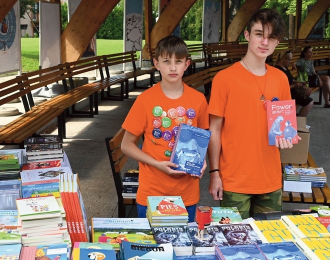 W organizację Rabka Festival zaangażowanych jest wielu młodych miłośników literatury.