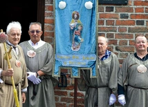 Asysta chorągwi Bractwa św. Jakuba w Kętrzynie.