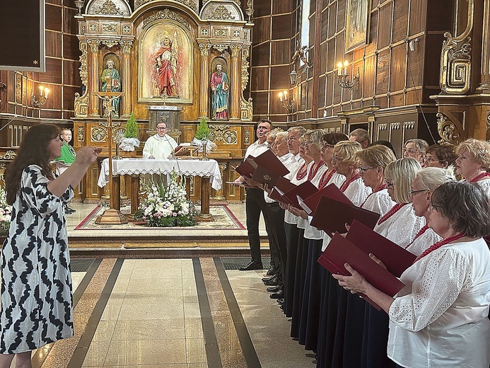 Finał rozpoczął się Mszą św. w kościele pw. św. Floriana.