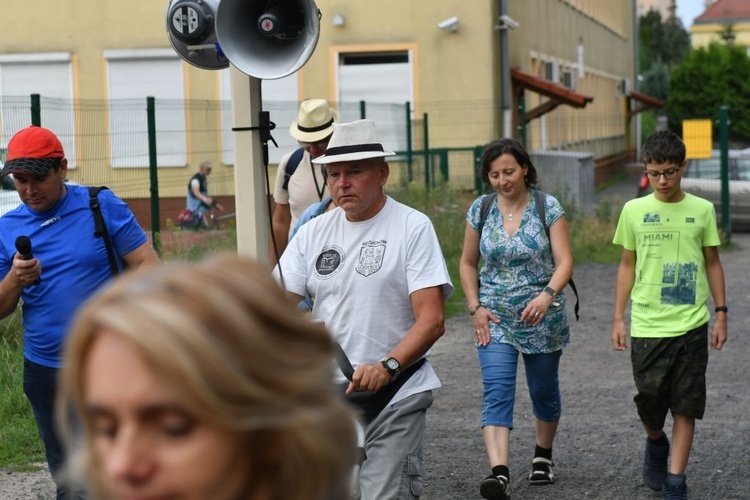 Pielgrzymka Nauczycieli i Wychowawców "Warsztaty w drodze" już na szlaku