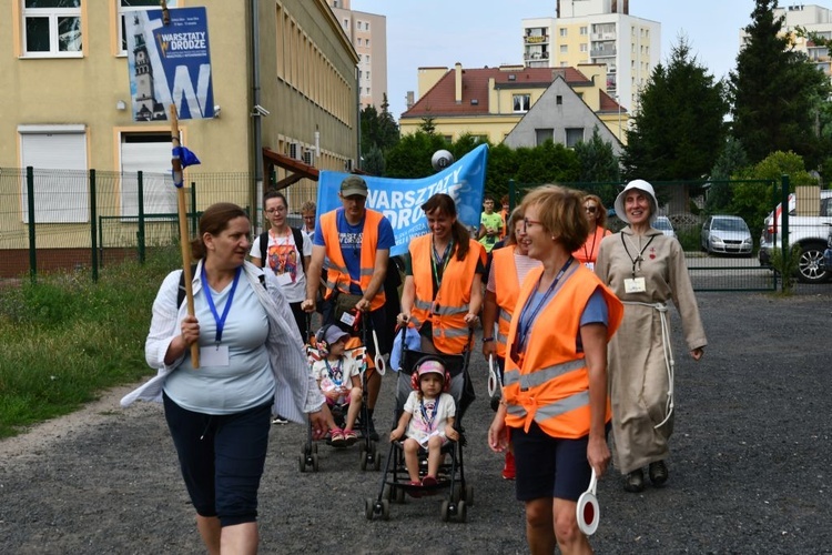 Pielgrzymka Nauczycieli i Wychowawców "Warsztaty w drodze" już na szlaku