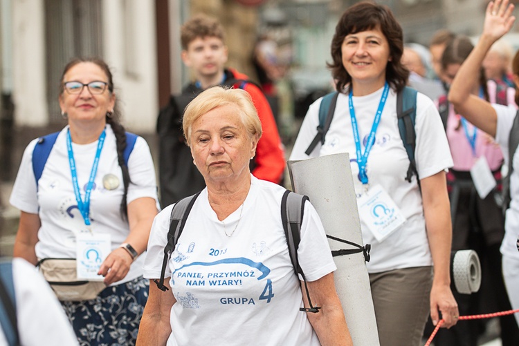 Start XXI Pieszej Pielgrzymki Świdnickiej