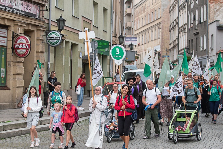 Start XXI Pieszej Pielgrzymki Świdnickiej