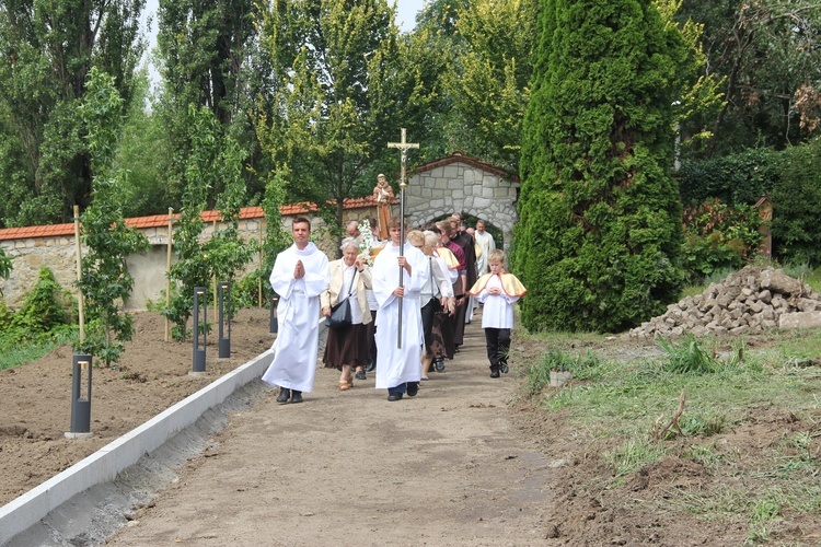 Inauguracja Kaplicy Wieczystej Adoracji i odpust Porcjunkuli u franciszkanów w Wieliczce