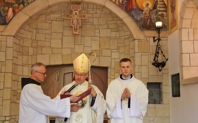 Inauguracja kaplicy Wieczystej Adoracji i odpust Porcjunkuli u franciszkanów w Wieliczce