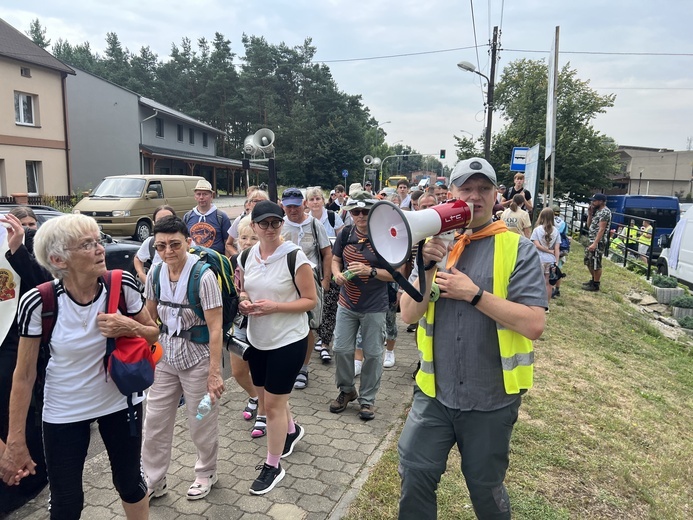 79. Rybnicka pielgrzymka. Postój w Miotku