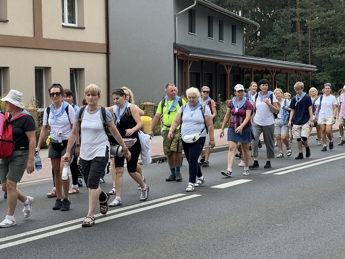 79. Rybnicka pielgrzymka. Postój w Miotku