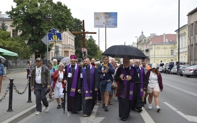 "Pokój i dobro!" -  46. LPP wyruszyła na Jasną Górę