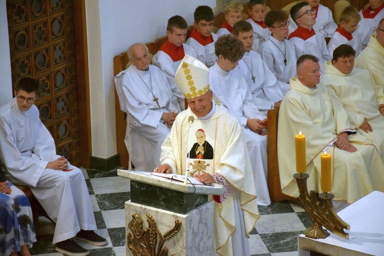 Poświęcenie pomnika Prymasa Tysiąclecia w Radomiu