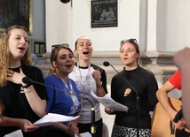 PPW 2024. Jesteśmy Kościołem, rodziną. Dziś gościła nas św. Jadwiga, po królewsku
