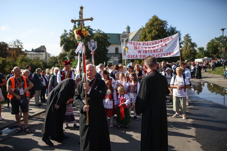 Ruszają do Matki