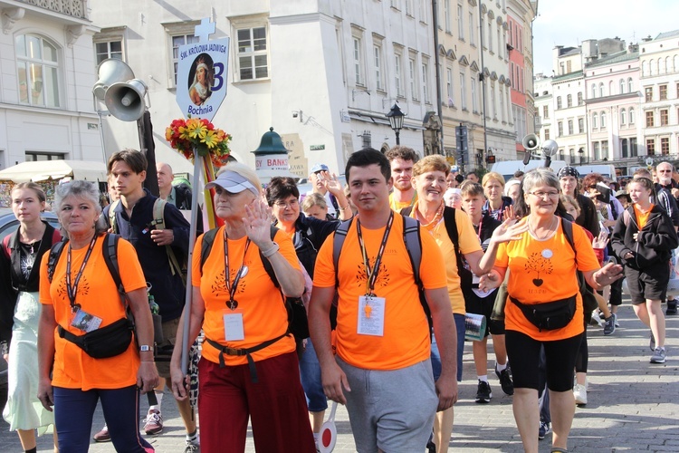 Wyjście 44. Pieszej Pielgrzymki Krakowskiej z Wawelu na Jasną Górę