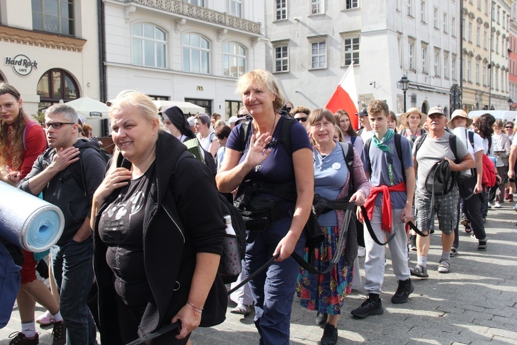 Wyjście 44. Pieszej Pielgrzymki Krakowskiej z Wawelu na Jasną Górę