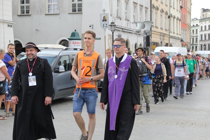 Wyjście 44. Pieszej Pielgrzymki Krakowskiej z Wawelu na Jasną Górę