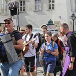 Wyjście 44. Pieszej Pielgrzymki Krakowskiej z Wawelu na Jasną Górę