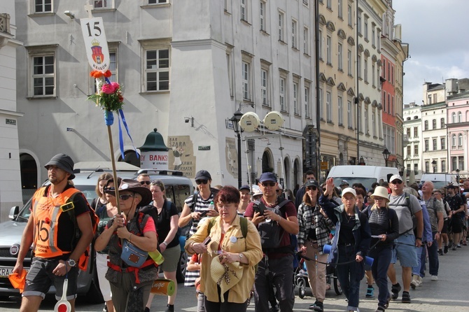 Wyjście 44. Pieszej Pielgrzymki Krakowskiej z Wawelu na Jasną Górę