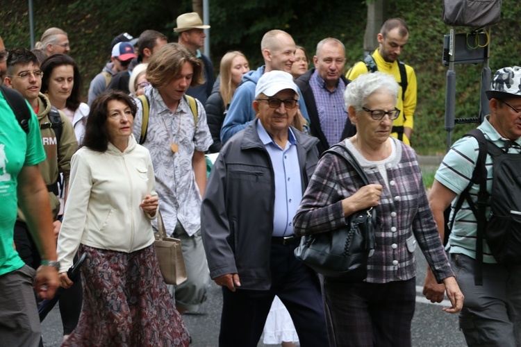 Płock. Wyjście pielgrzymki. Część I