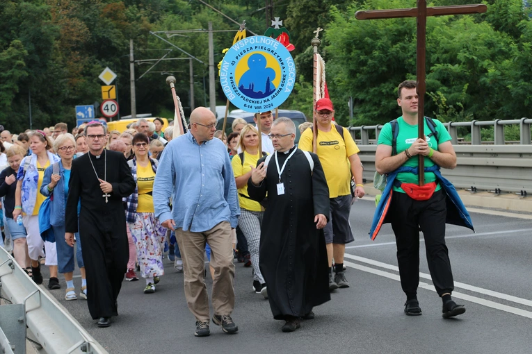 Płock. Wyjście pielgrzymki. Część I